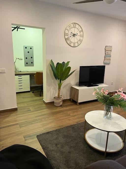 דירות פואנגירולה Loft Miramar מראה חיצוני תמונה
